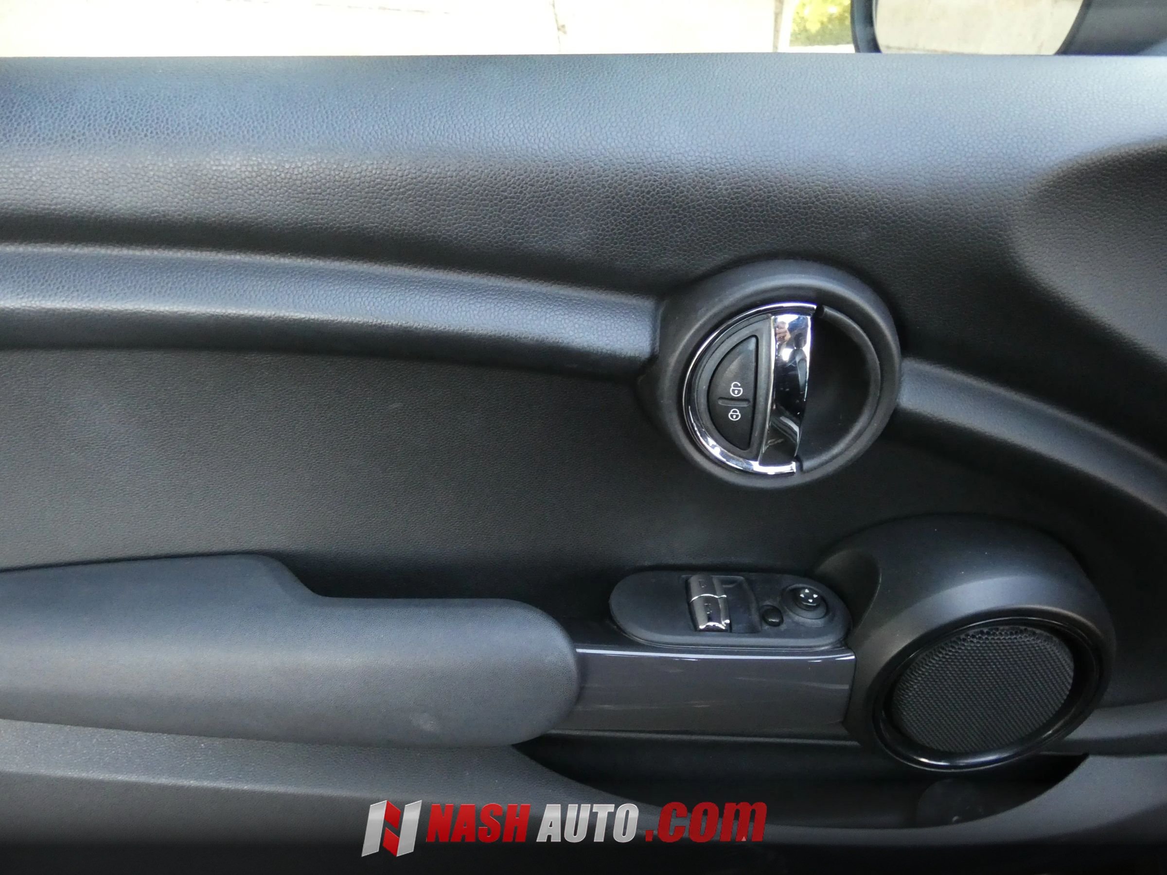 Used 2017 MINI Cooper 2-Door Hardtop FWD image 40