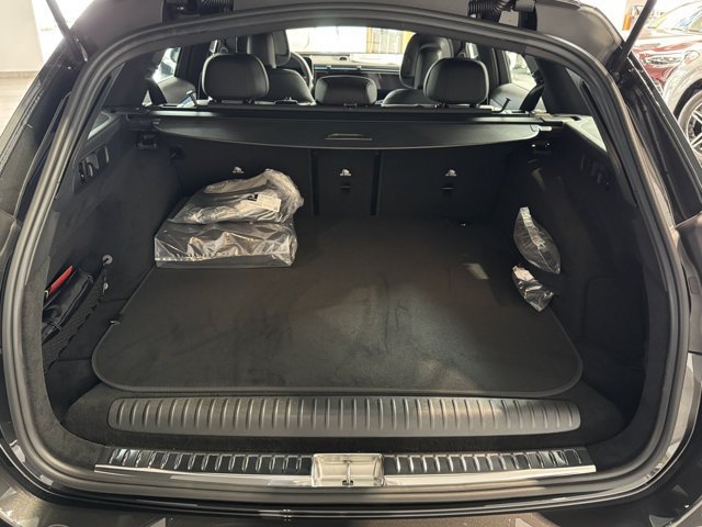 New 2026 Mercedes-Benz E 53 AMG e 4MATIC Wagon image 7