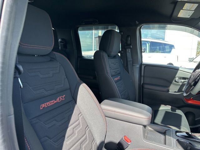 Certified 2025 Nissan Frontier PRO-4X w/ Interior Protection Package image 17