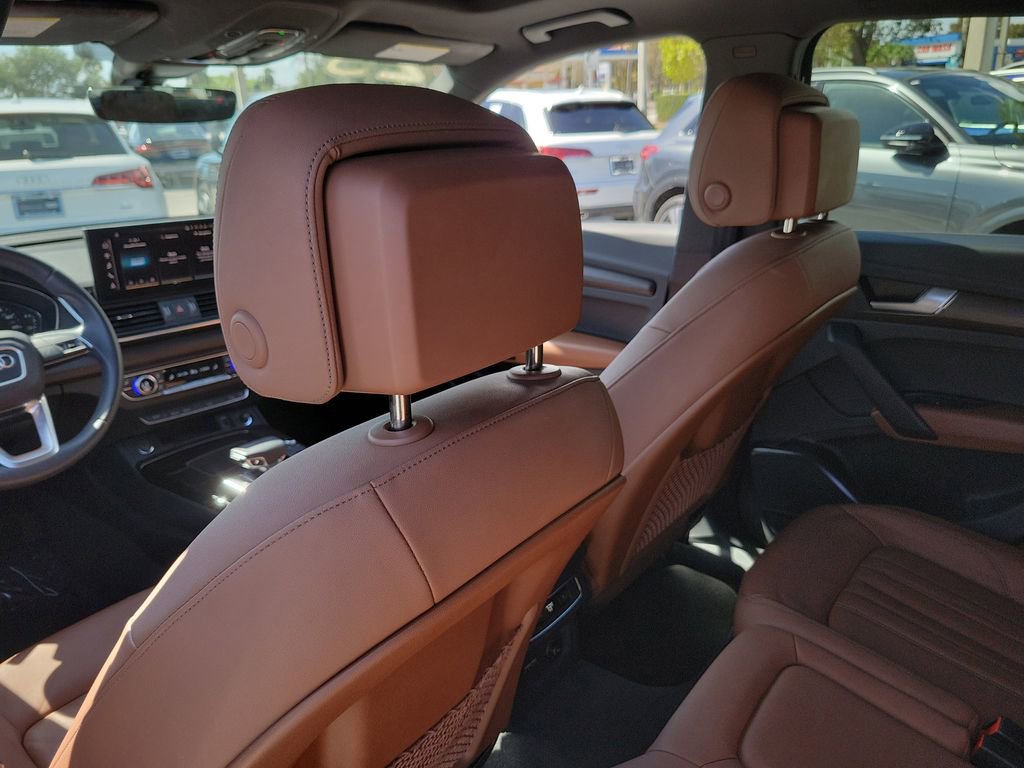 Used 2023 Audi Q5 2.0T Premium w/ Convenience Package image 25