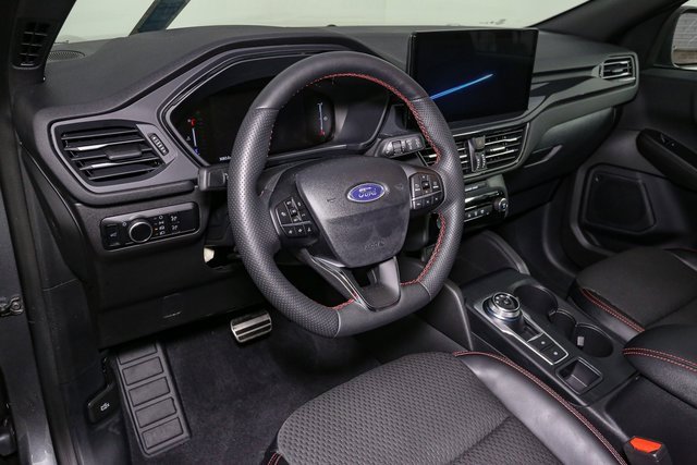 Used 2023 Ford Escape ST-Line w/ Tech Pack #1 image 19