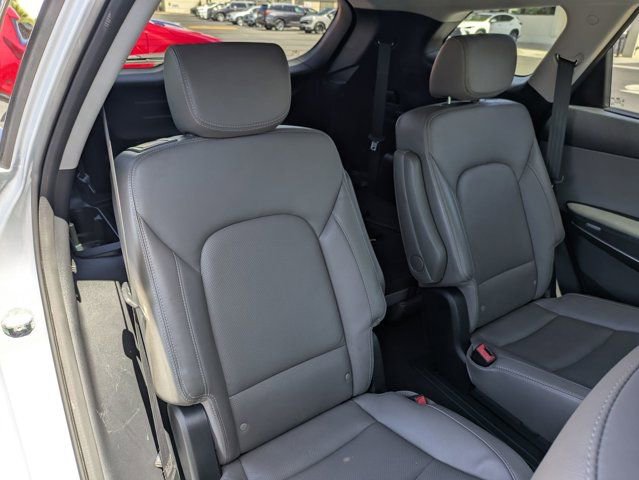 Used 2017 Hyundai Santa Fe Limited w/ Cargo Package AWD/4WD image 31