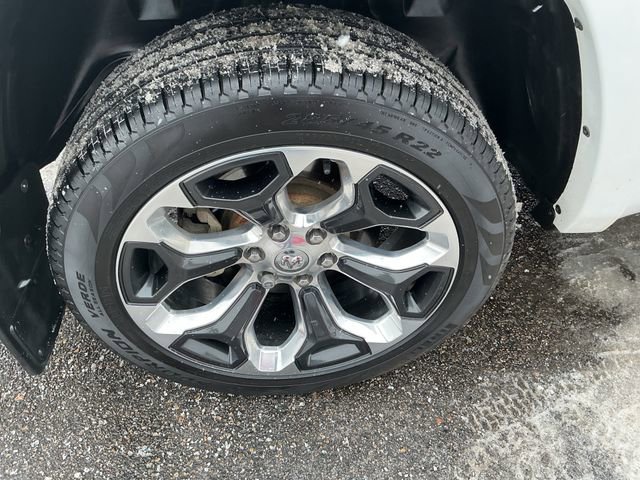 Used 2022 RAM 1500 Limited w/ Body-Colour Bumper Group image 17