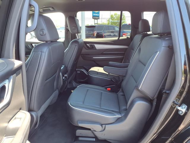 Used 2025 Buick Enclave Preferred FWD image 18