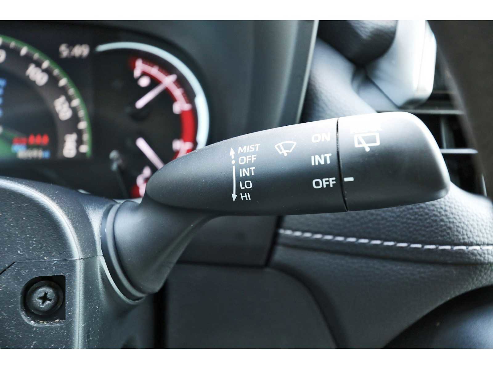 Used 2023 Toyota RAV4 LE image 18
