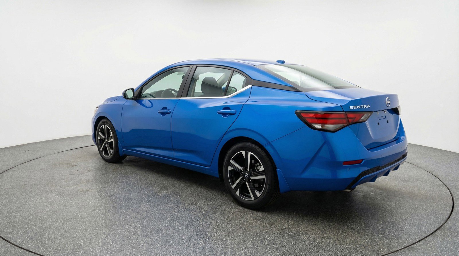 Used 2025 Nissan Sentra SV FWD image 6