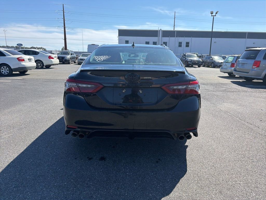 Used 2024 Toyota Camry XSE FWD image 4