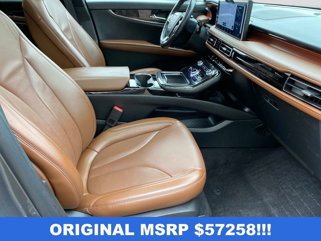 Used 2023 Lincoln Nautilus Reserve AWD/4WD image 23