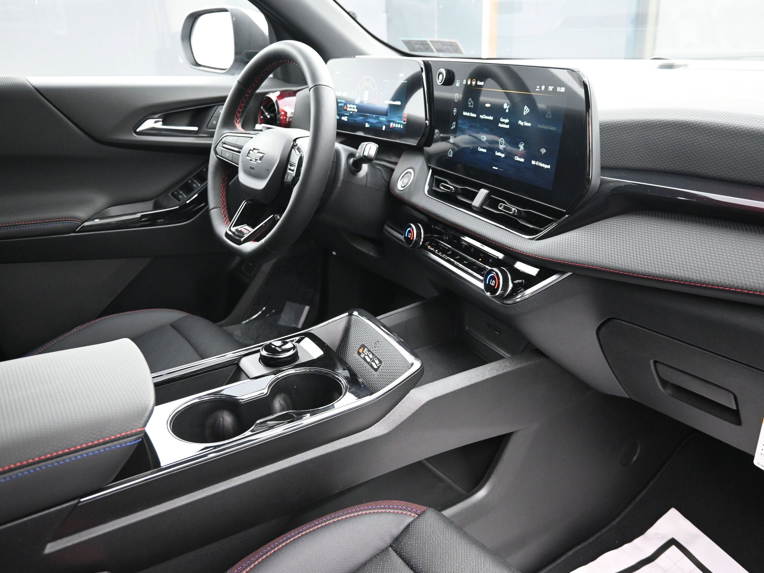 New 2026 Chevrolet Equinox RS AWD/4WD image 33