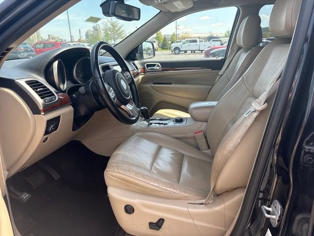 Used 2011 Jeep Grand Cherokee Limited AWD/4WD image 10