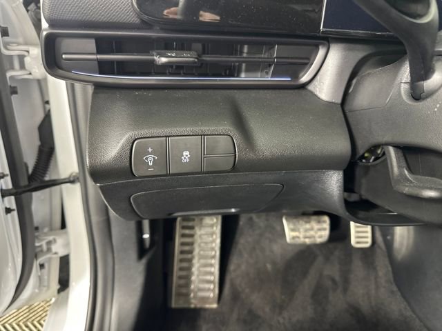 Used 2025 Hyundai Elantra N Line w/ Cargo Package image 19