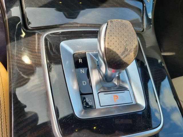 Used 2016 Mercedes-Benz SLK 300 image 23