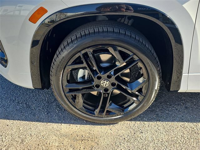 New 2026 Volkswagen Tiguan SE R-Line AWD/4WD image 10