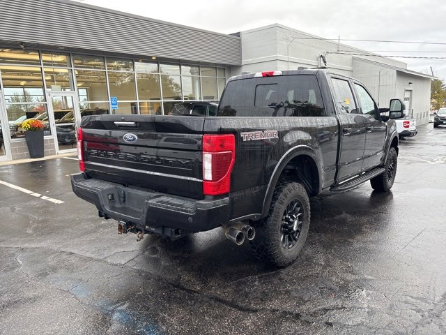 Used 2022 Ford F250 Lariat w/ Tremor Off-Road Package image 3