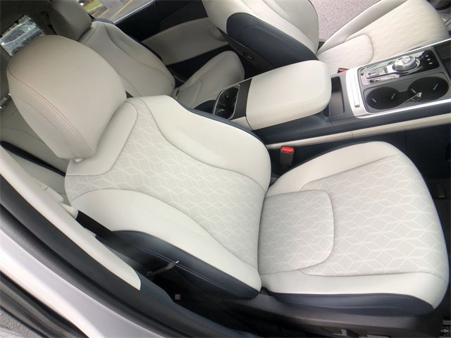 New 2026 Kia Carnival EX image 25