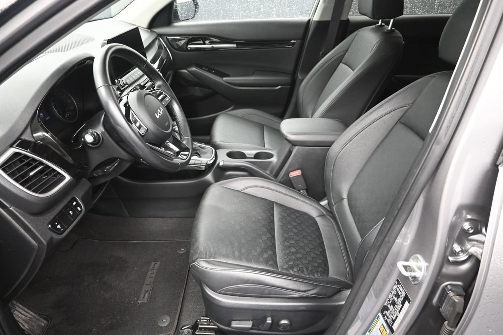 Certified 2022 Kia Seltos EX AWD/4WD image 13