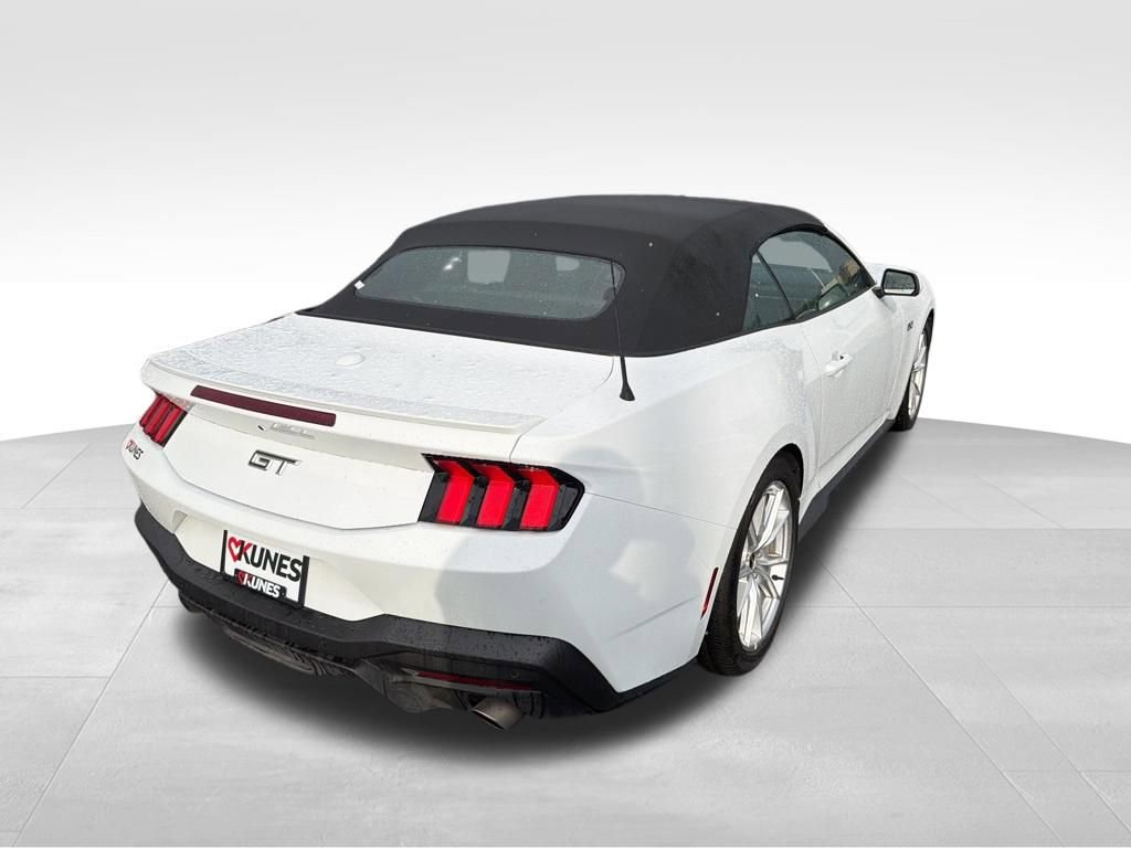 Used 2025 Ford Mustang GT Premium RWD image 10