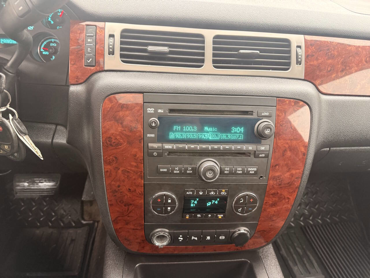 Used 2011 Chevrolet Silverado 2500 LTZ image 20