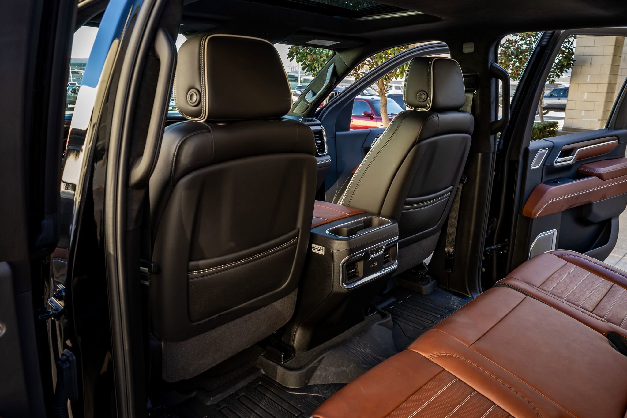 Used 2025 GMC Sierra 2500 Denali Ultimate image 34