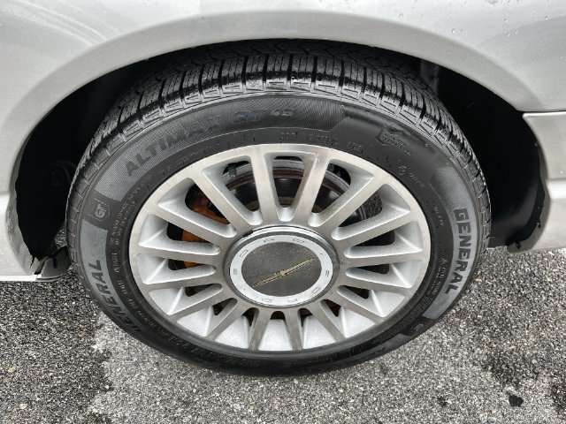 Used 2004 Ford Thunderbird RWD image 27