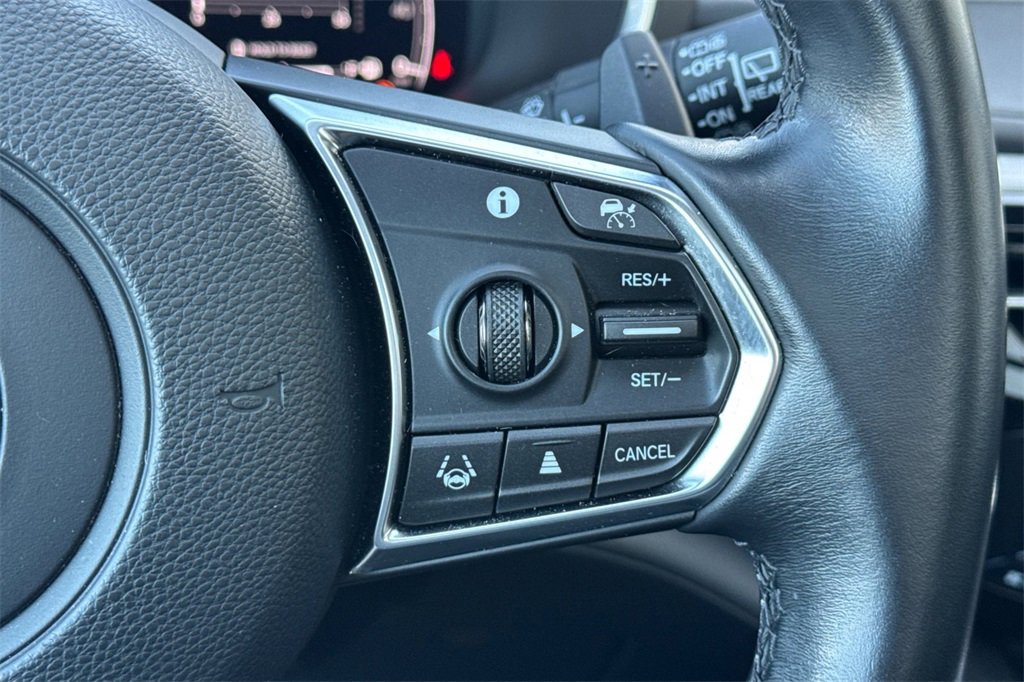 Used 2023 Acura MDX SH-AWD w/ Technology Package image 33