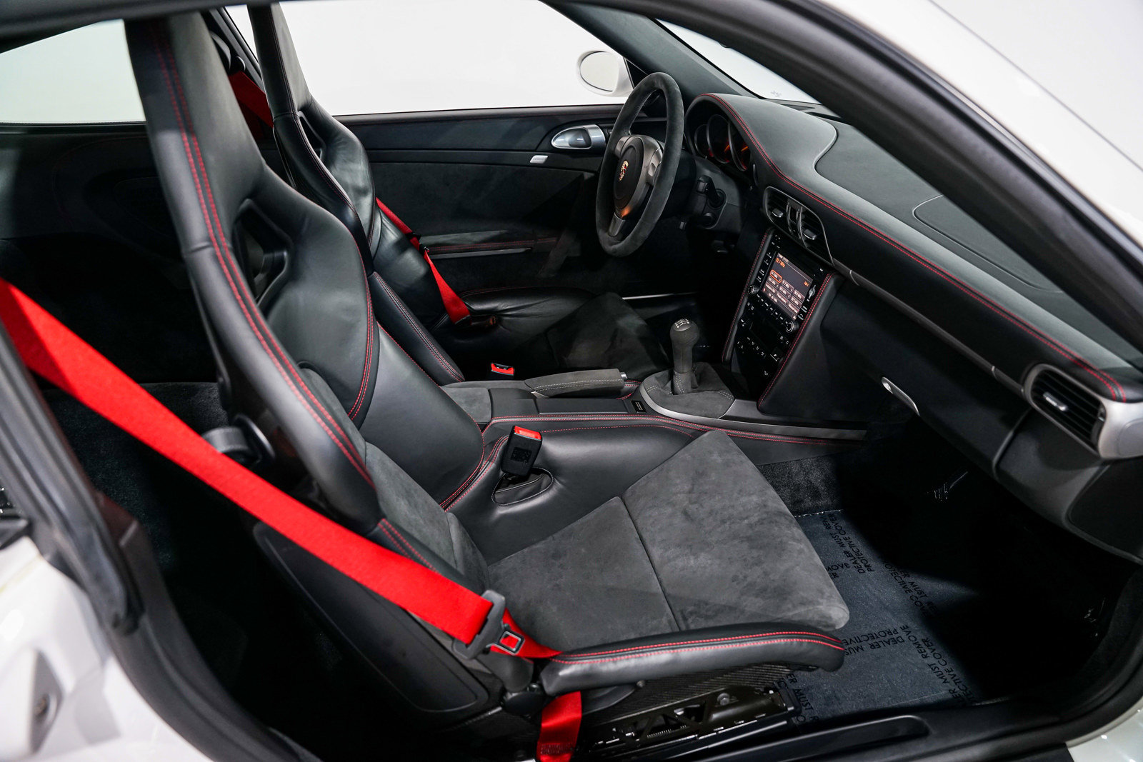 Used 2009 Porsche 911 GT2 image 29