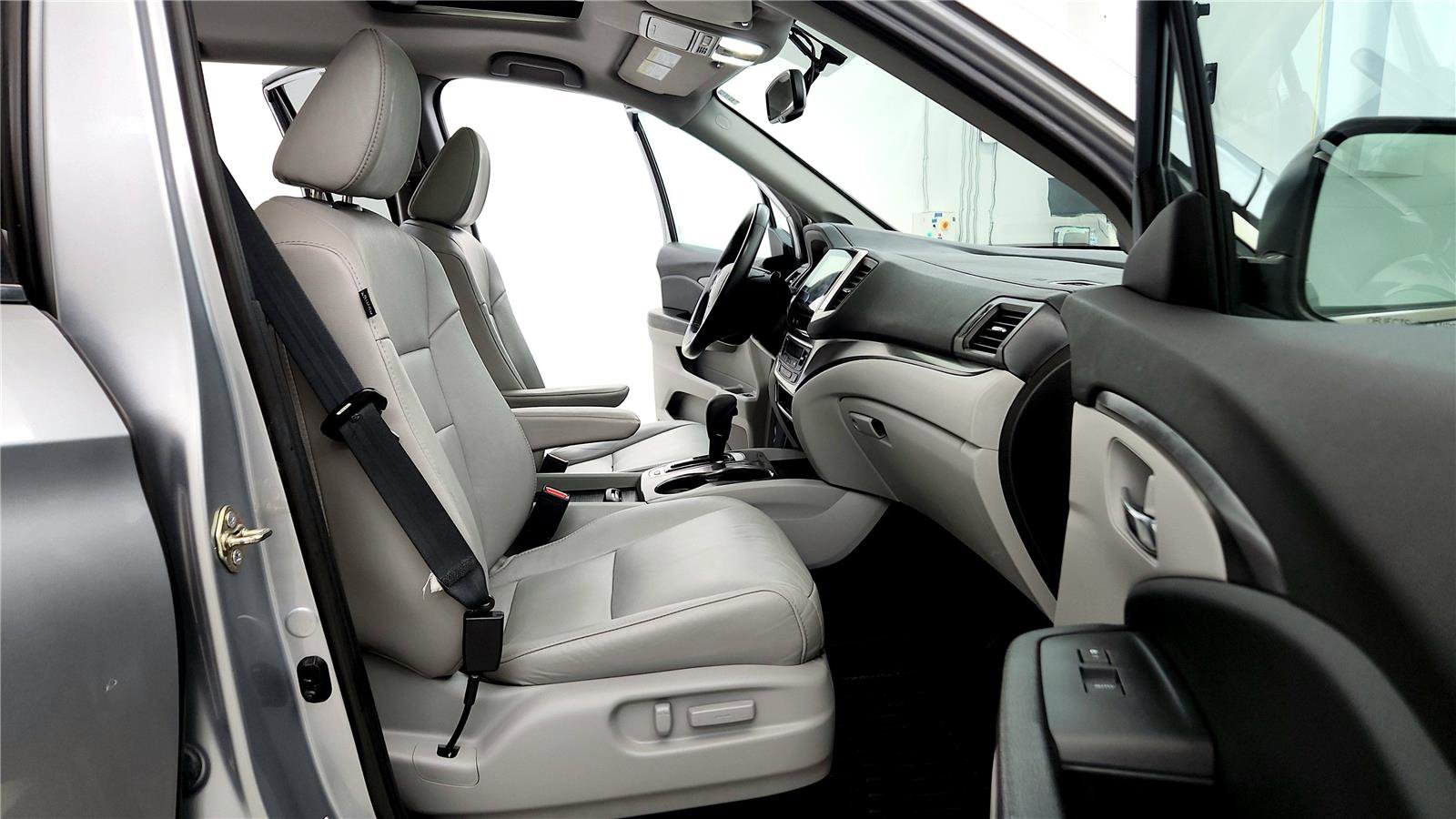 Used 2016 Honda Pilot EX-L image 17