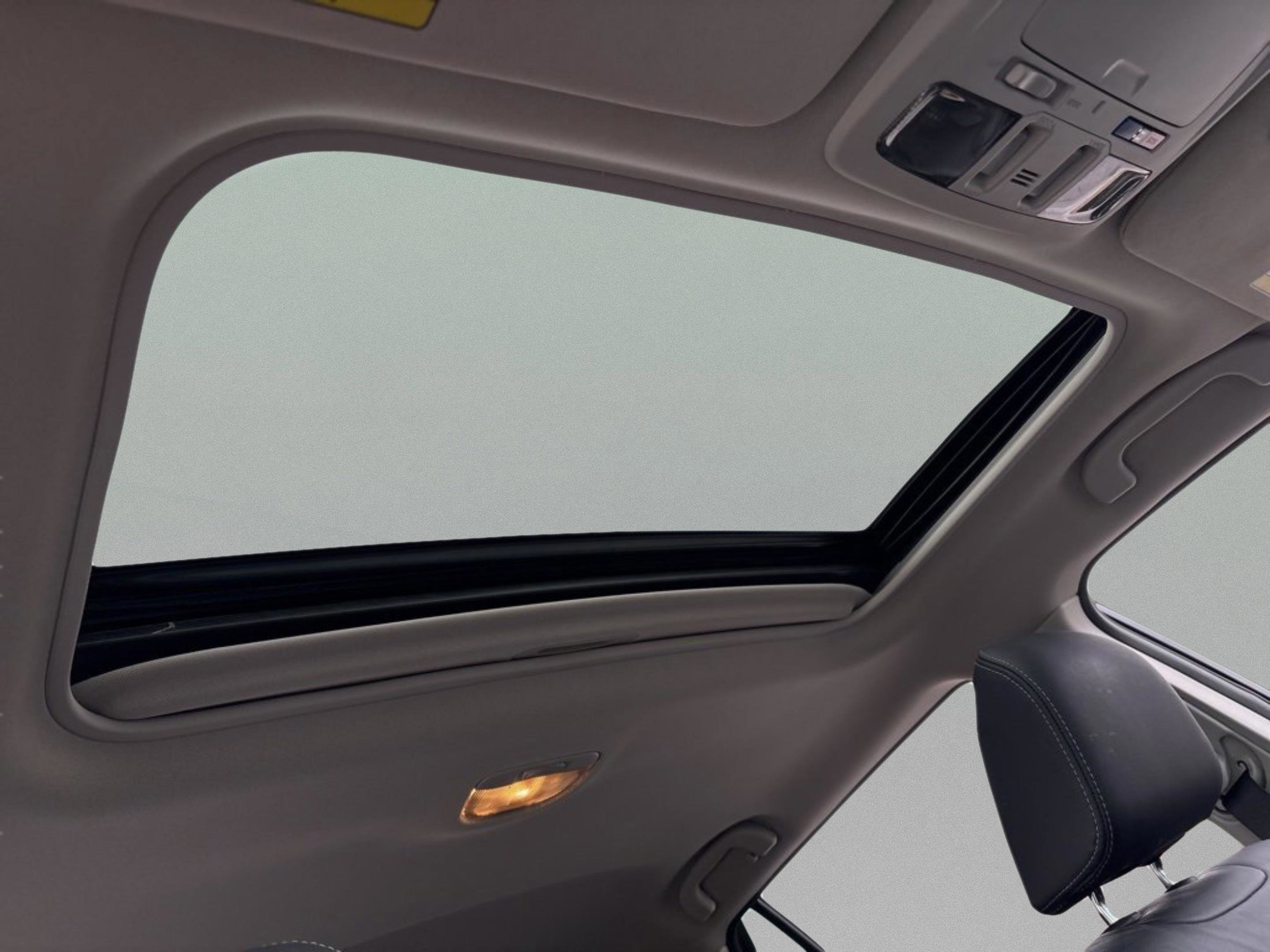 Used 2018 Subaru Outback 2.5i Limited image 39