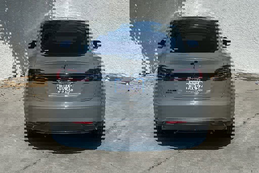 Used 2013 Tesla Model S image 8