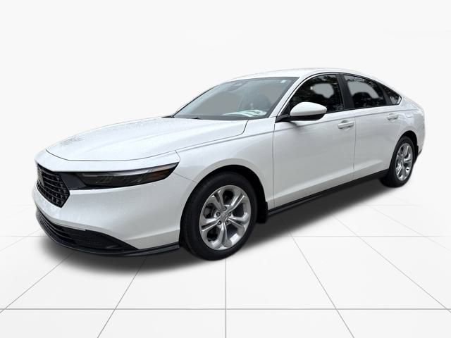 New 2025 Honda Accord LX image 3