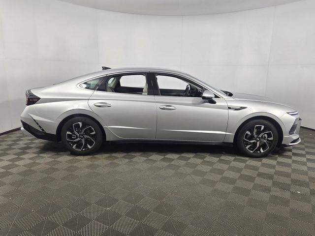 Used 2025 Hyundai Sonata SEL image 10
