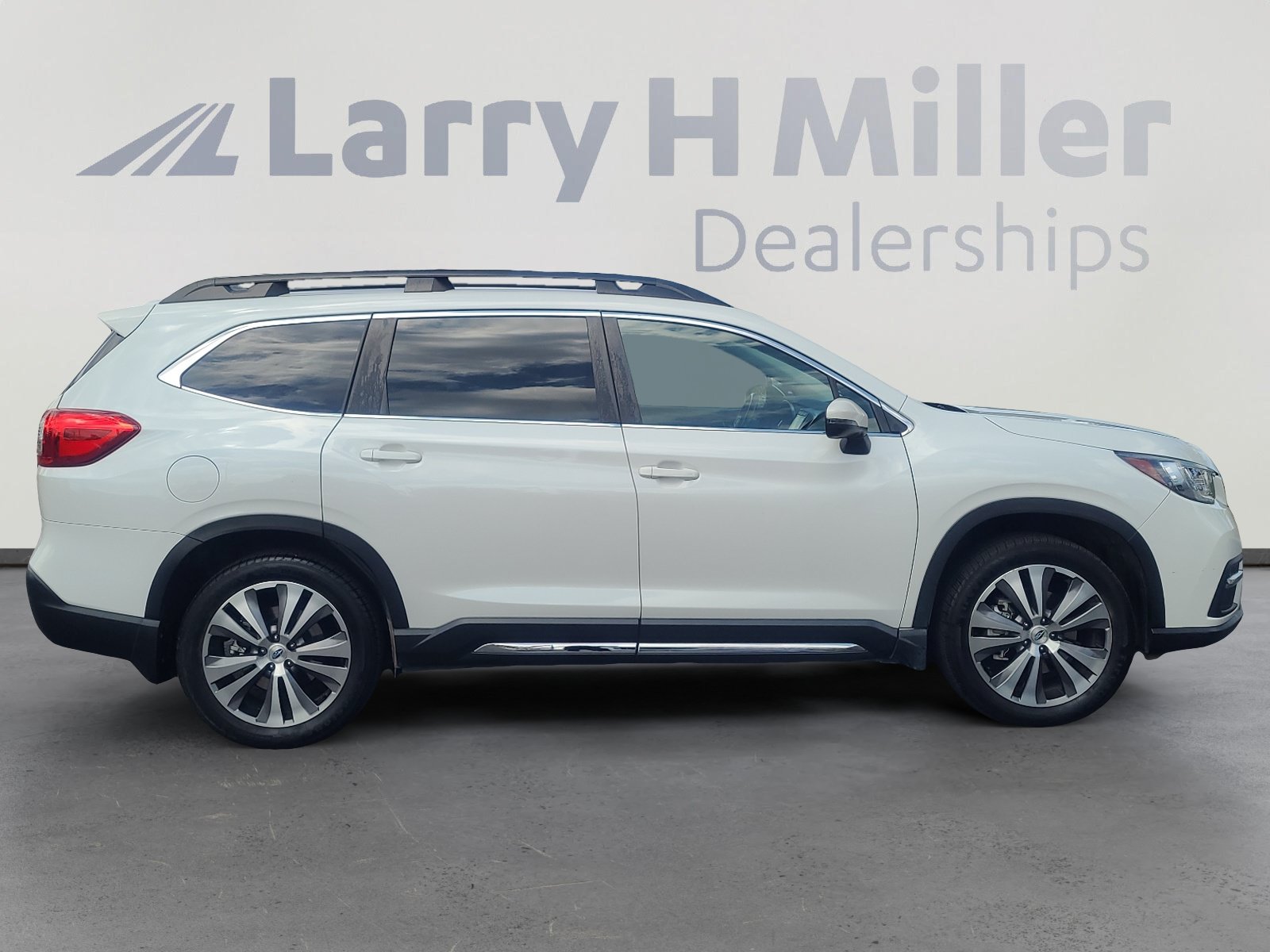 Used 2022 Subaru Ascent Limited w/ Popular Package #2A AWD/4WD image 6