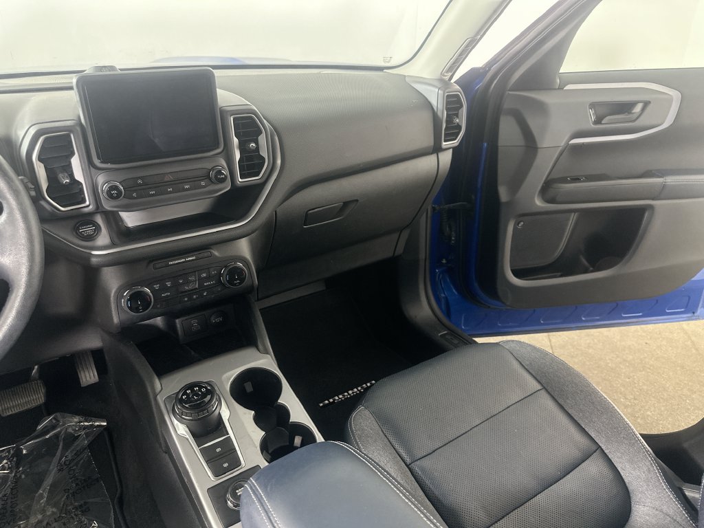 Used 2022 Ford Bronco Sport Outer Banks w/ Tech Package AWD/4WD image 20