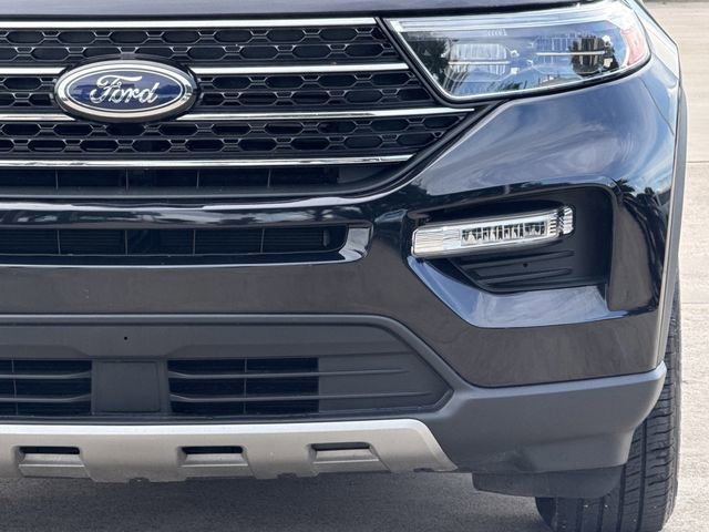 Used 2021 Ford Explorer XLT w/ Equipment Group 202A RWD image 9