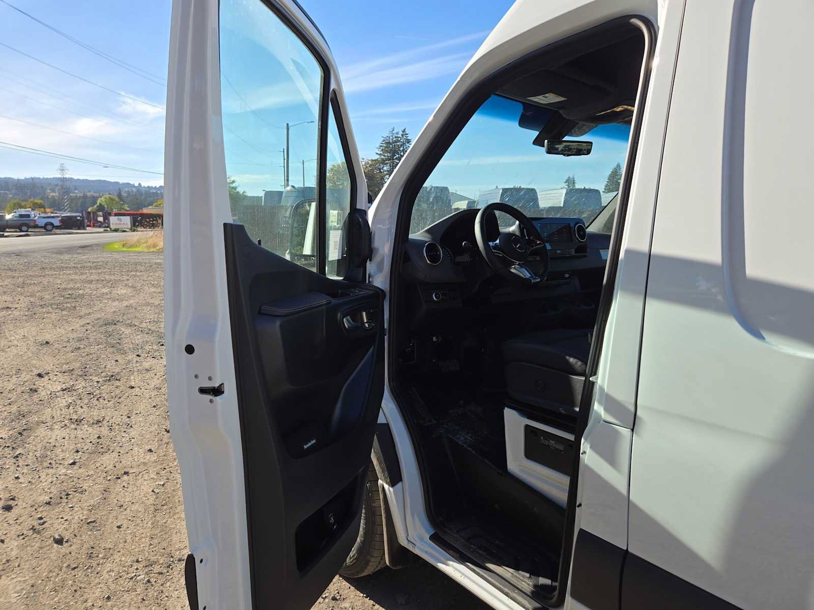 New 2026 Mercedes-Benz Sprinter 2500 image 19