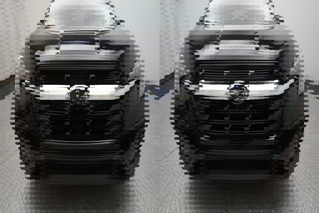 Certified 2024 Subaru Ascent Limited w/ Technology Package image 23