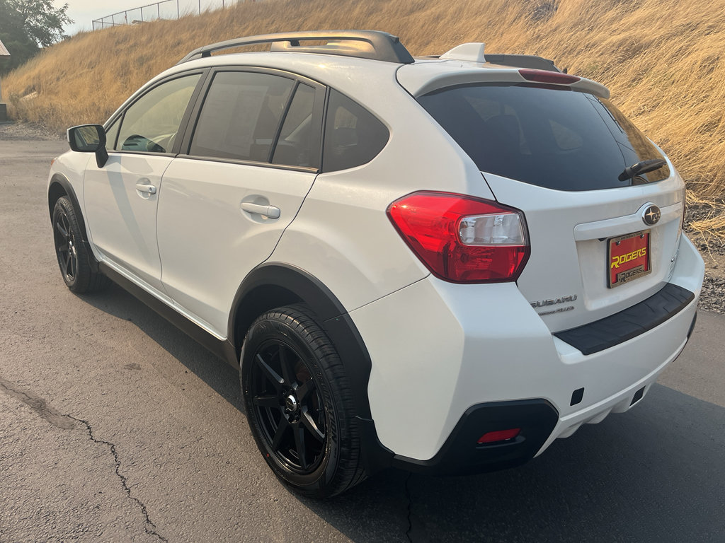 Used 2017 Subaru Crosstrek 2.0i Premium AWD/4WD image 6
