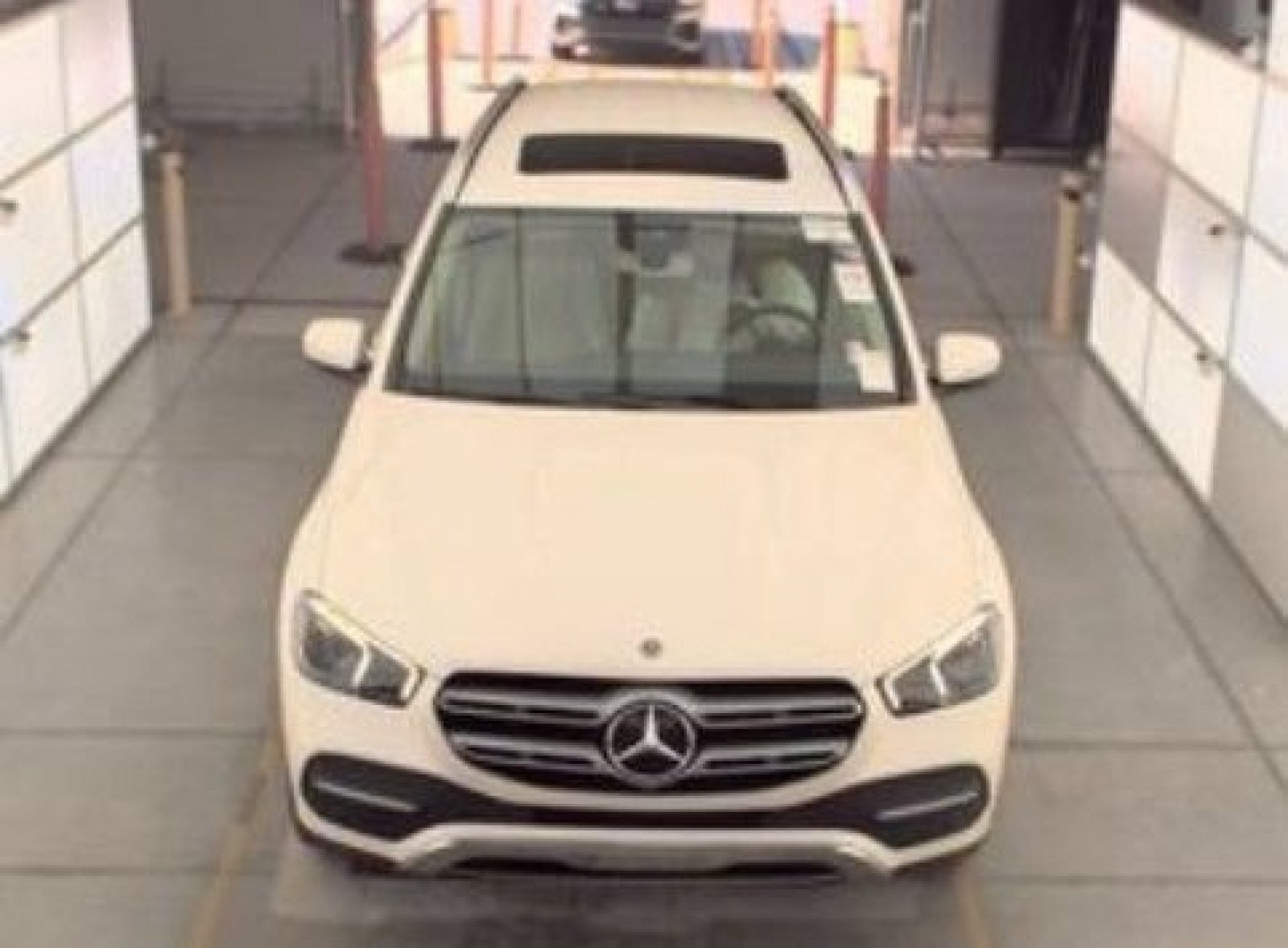 Used 2020 Mercedes-Benz GLE 450 4MATIC image 9