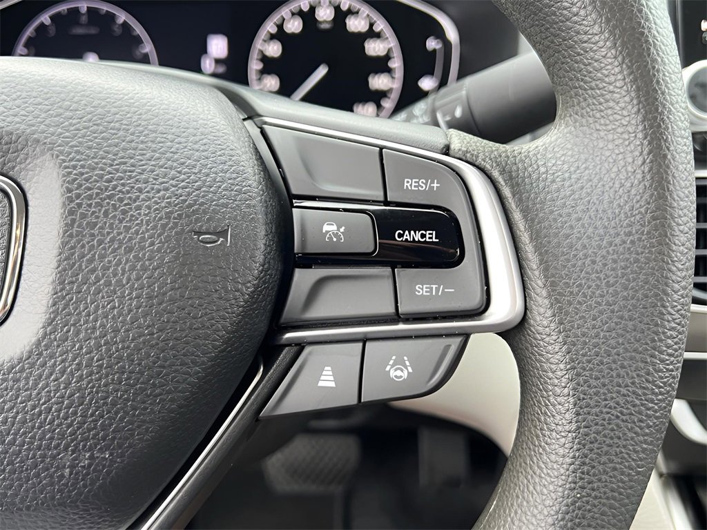 Used 2021 Honda Accord LX image 17