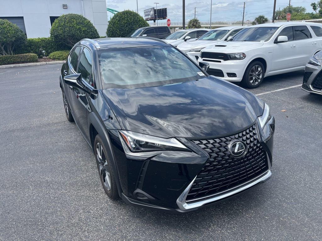 Used 2024 Lexus UX 250h FWD image 12