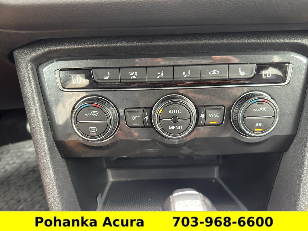 Used 2019 Volkswagen Tiguan SE AWD/4WD image 16