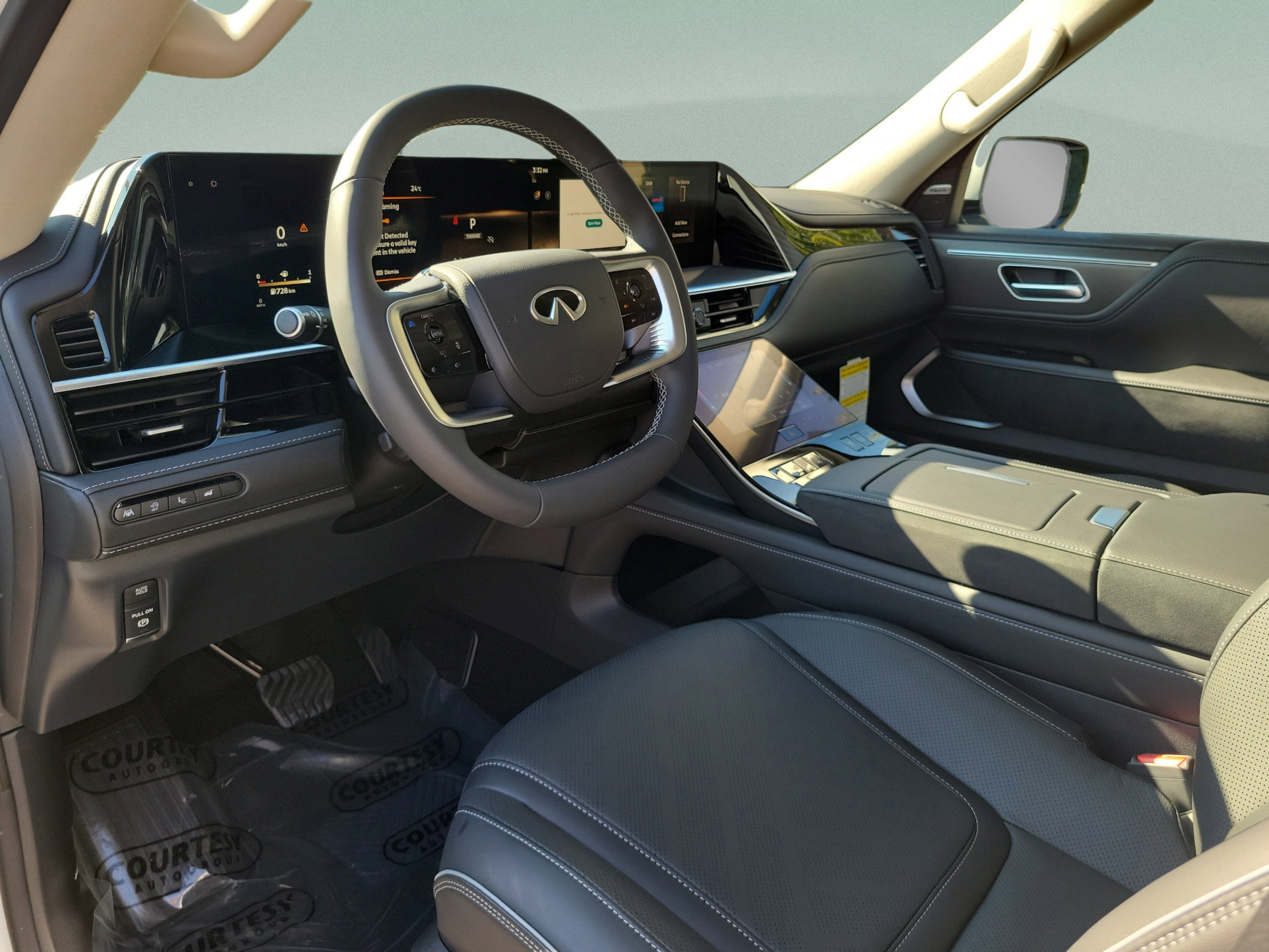Used 2026 INFINITI QX80 Luxe w/ Cargo Package AWD/4WD image 17