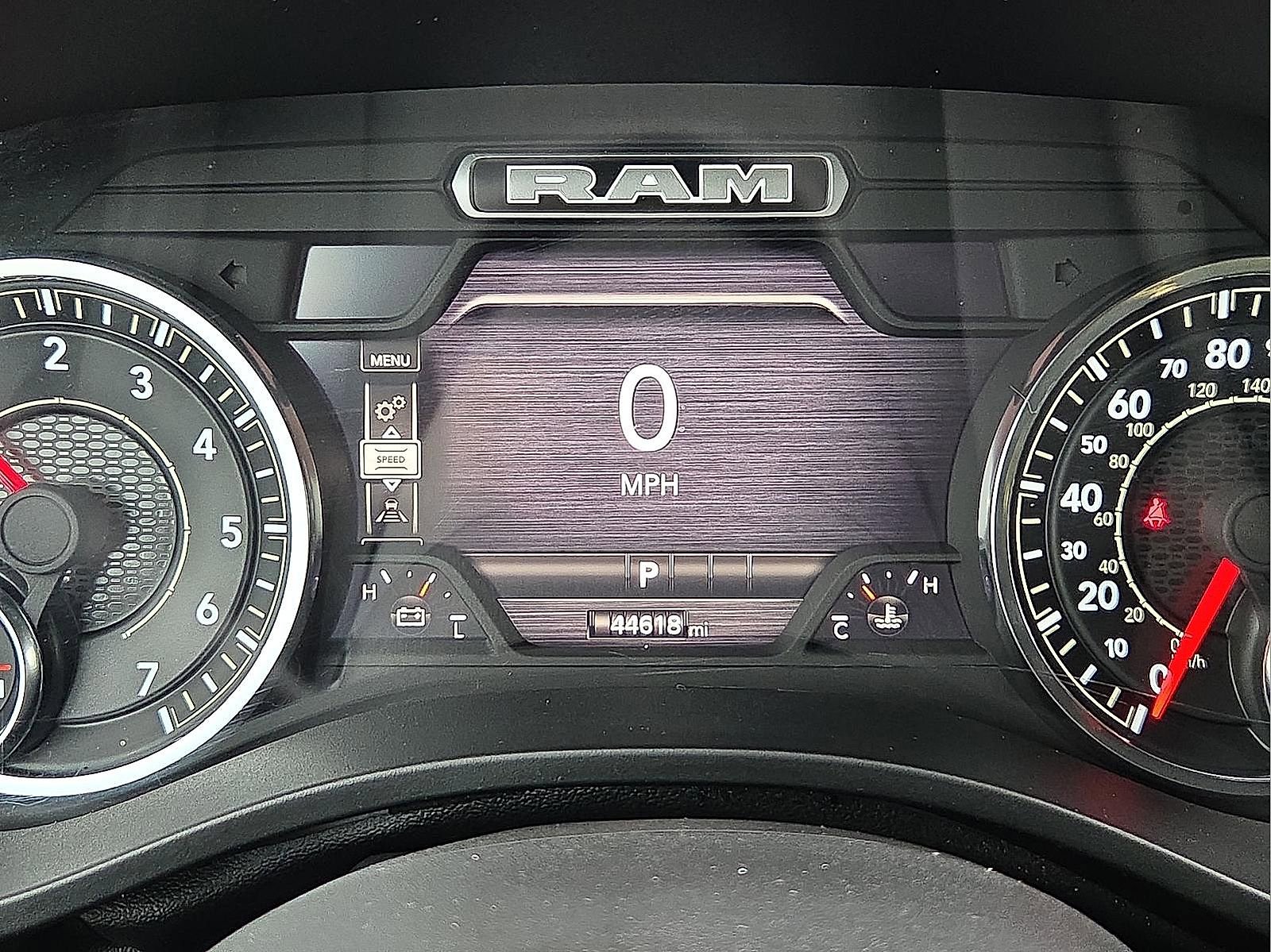 Used 2025 RAM 1500 Laramie AWD/4WD image 23