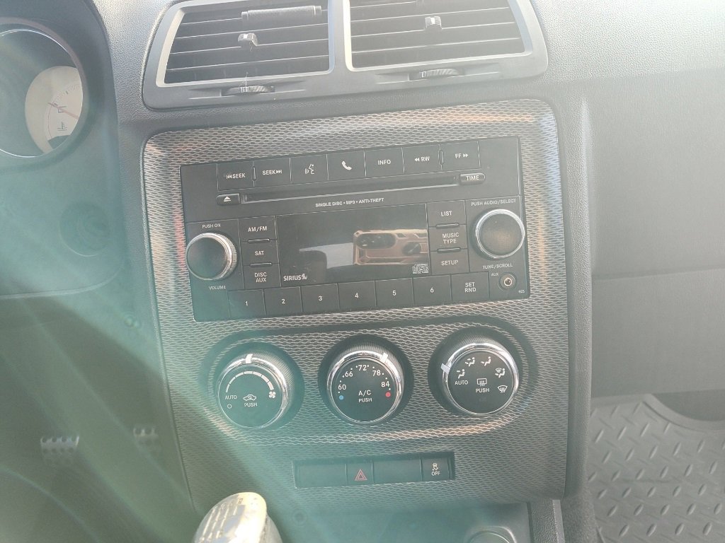 Used 2013 Dodge Challenger R/T w/ Blacktop Pkg image 12