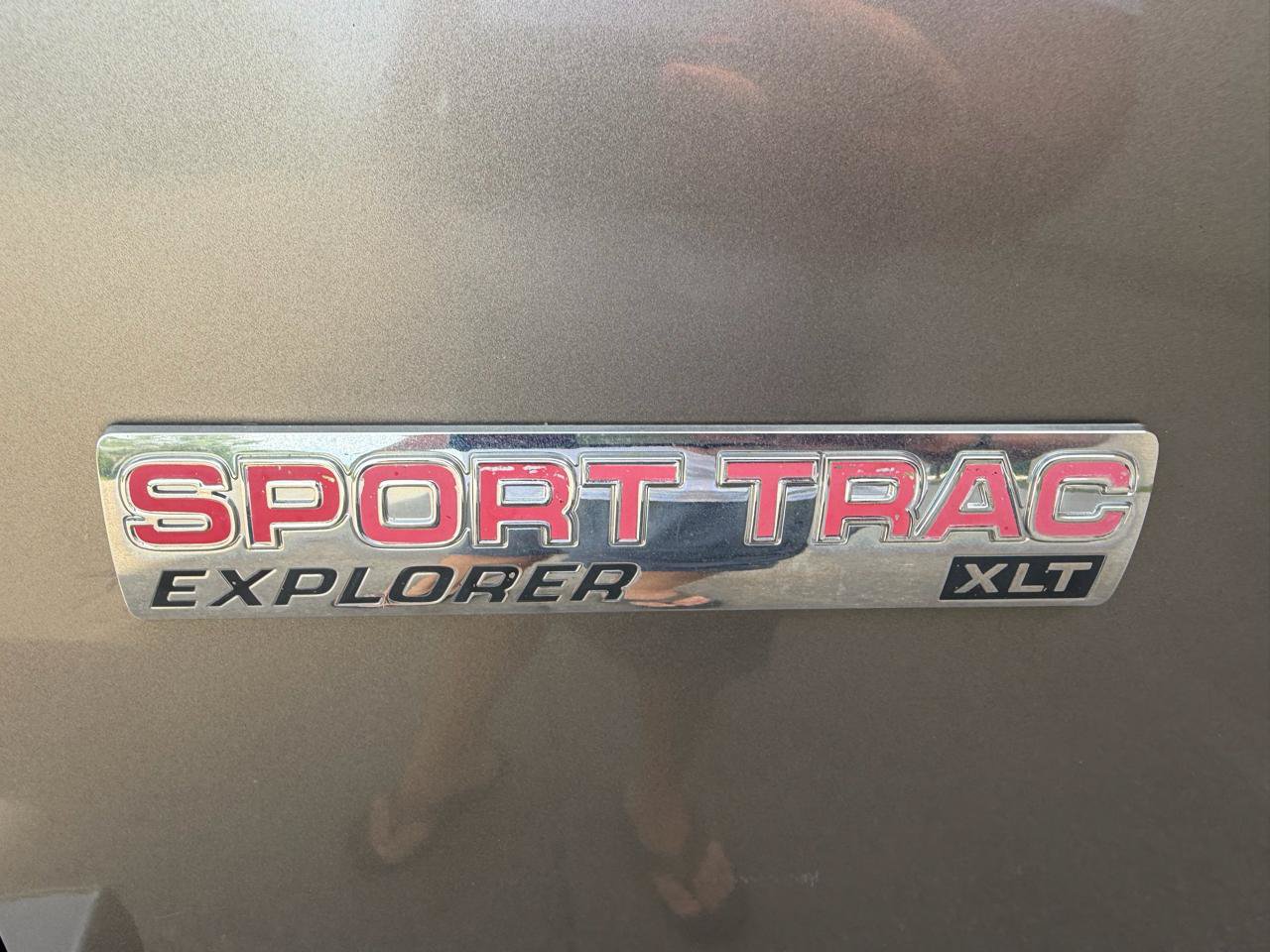Used 2007 Ford Explorer Sport Trac XLT AWD/4WD image 18