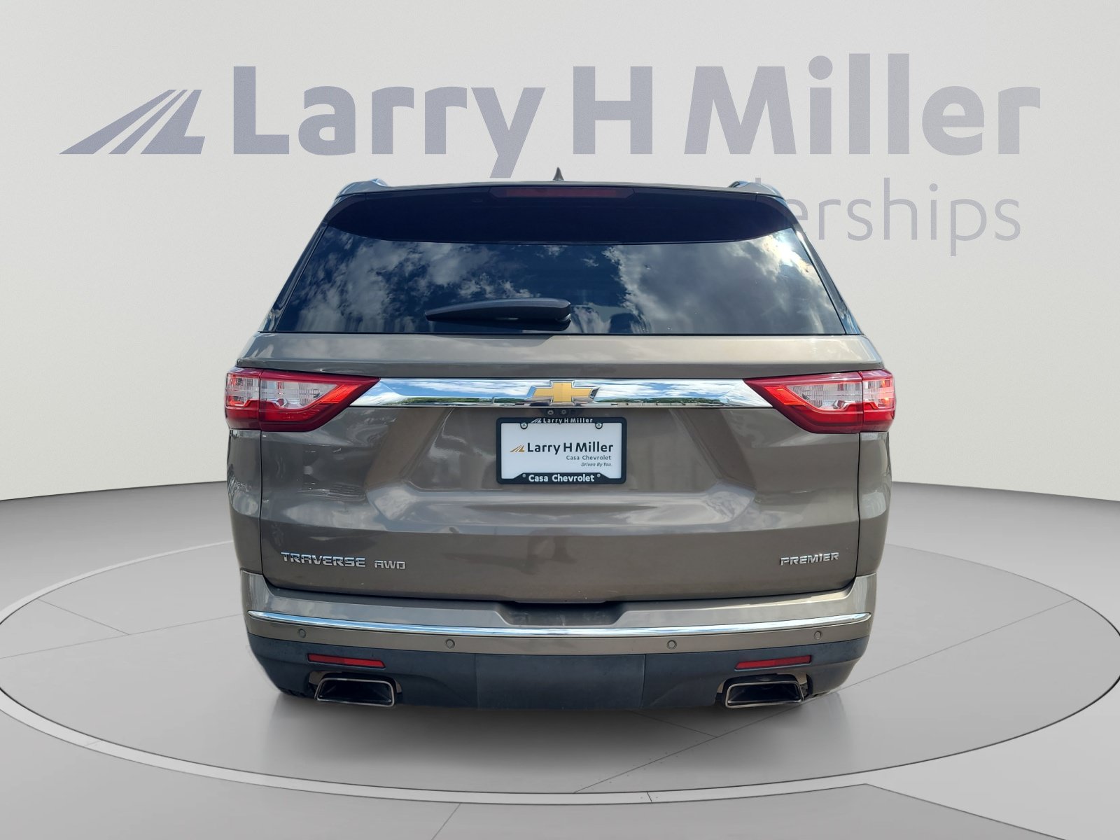 Used 2020 Chevrolet Traverse Premier AWD/4WD image 4