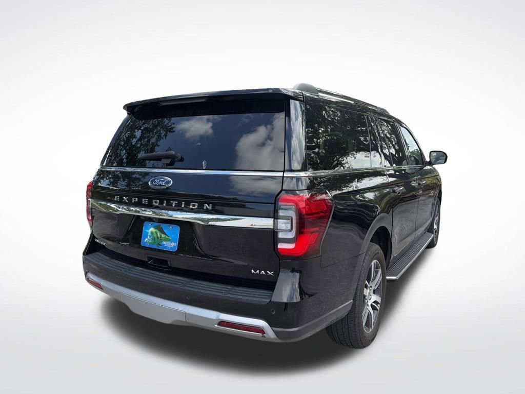 Used 2023 Ford Expedition Max Limited AWD/4WD image 5
