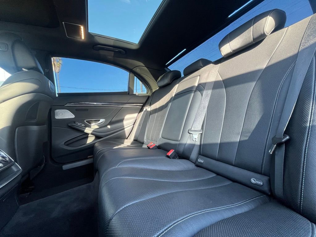 Used 2018 Mercedes-Benz S 450 Sedan image 16