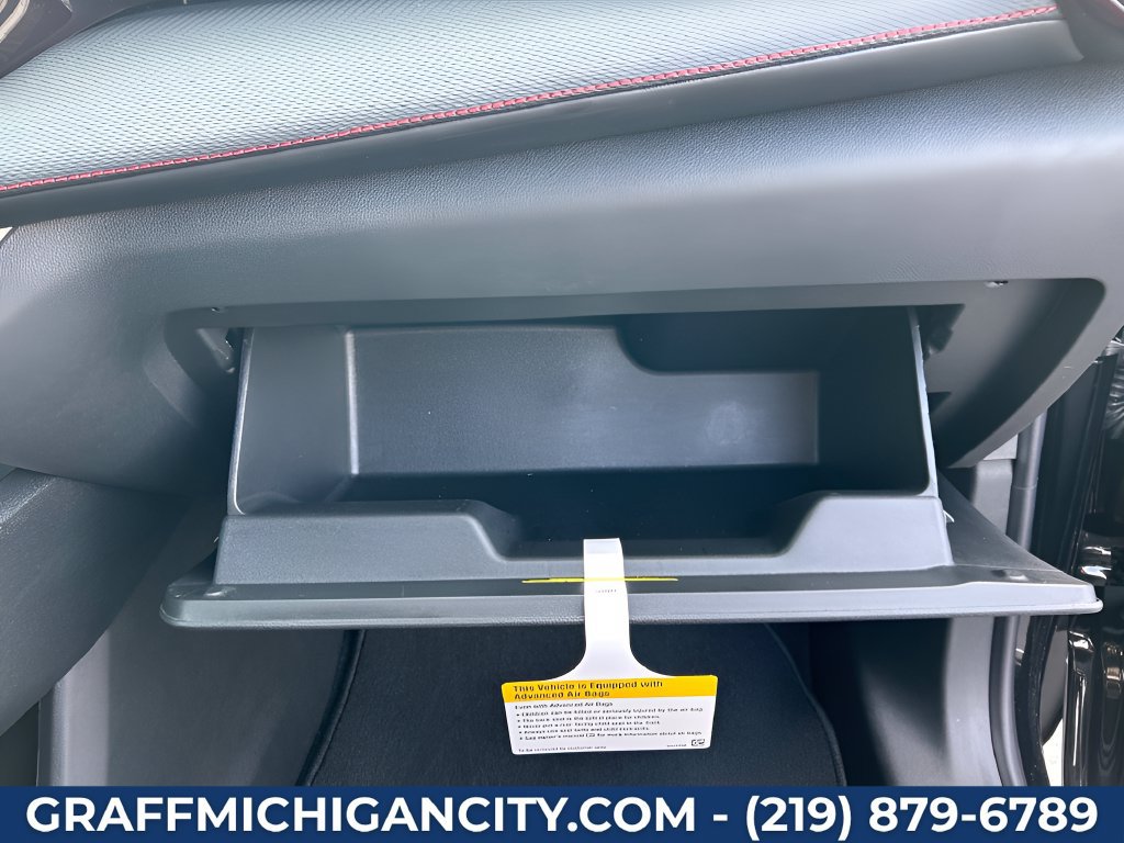 New 2027 Chevrolet Equinox RS FWD image 31