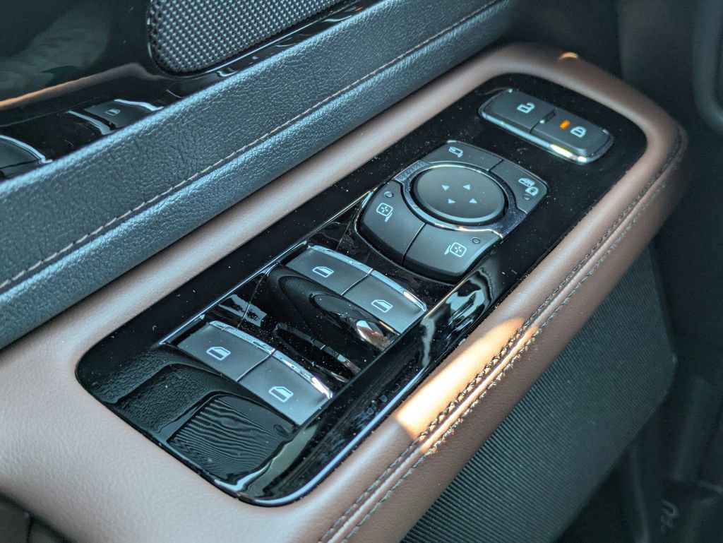 New 2026 Lincoln Aviator Reserve RWD image 24